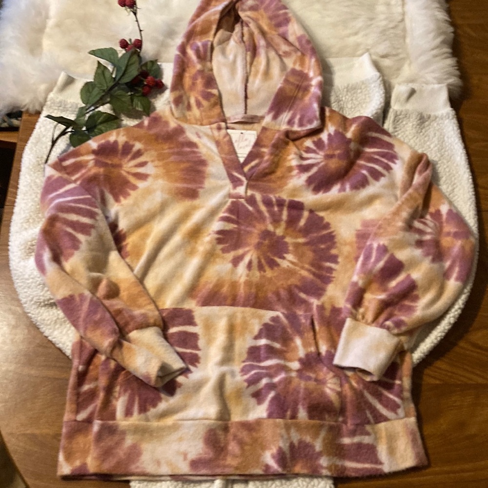 Ces Femme Tie Dye print fleece hoodie in S